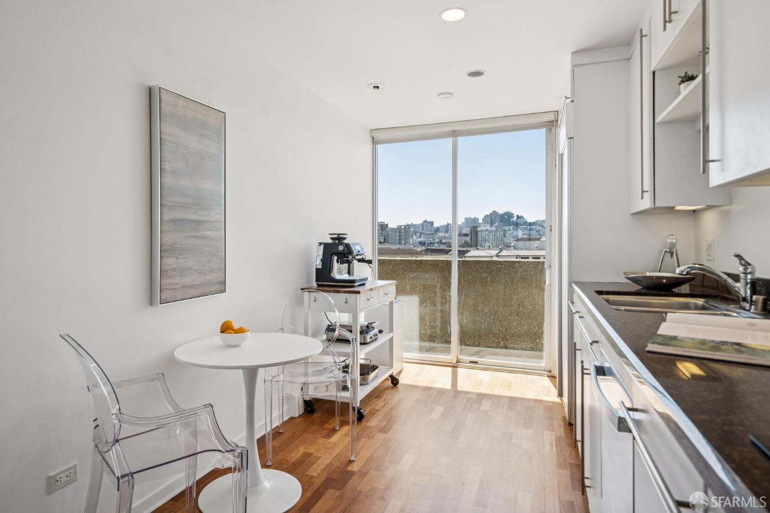 Detail Gallery Image 16 of 48 For 1000 North Point St #902,  San Francisco,  CA 94109 - 2 Beds | 1 Baths