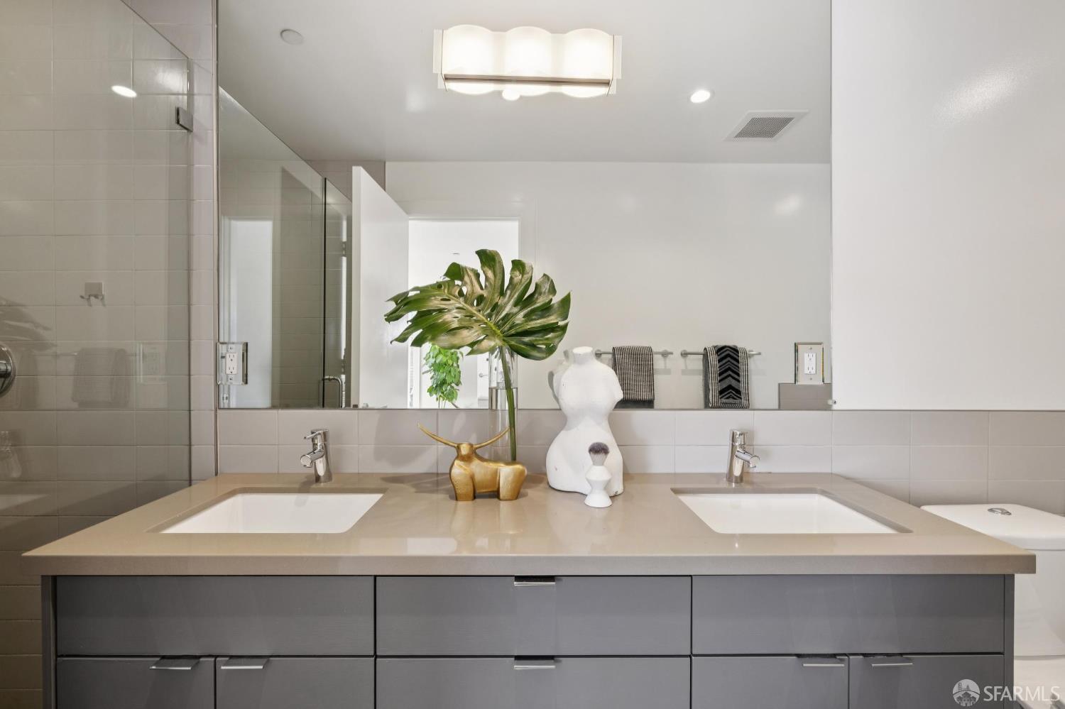 Photo #28: 426113923 Listing: Photo #28