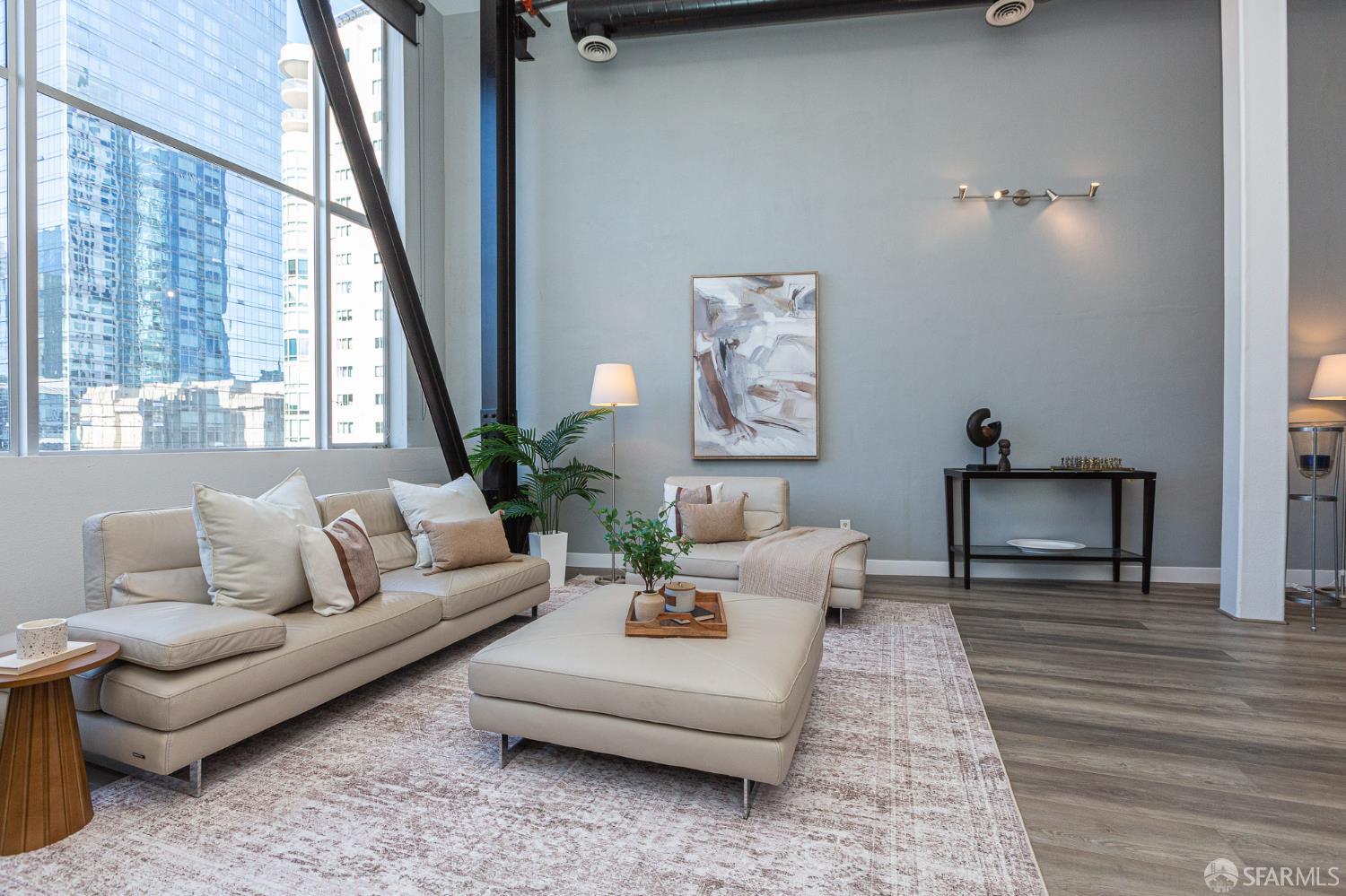 Photo #7: 426110365 Listing: Photo #7