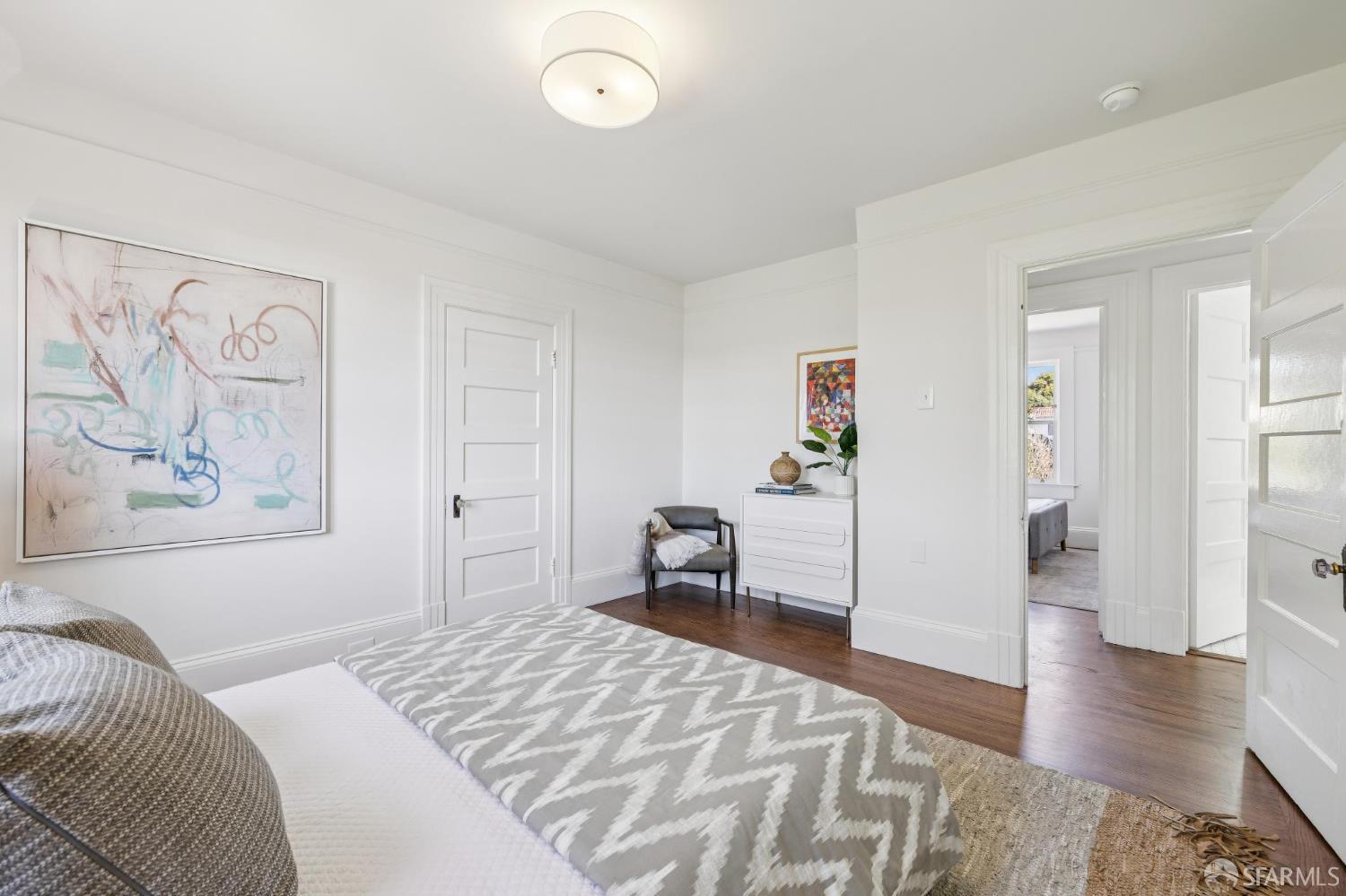 Detail Gallery Image 30 of 36 For 327 London St, San Francisco,  CA 94112 - 3 Beds | 2 Baths