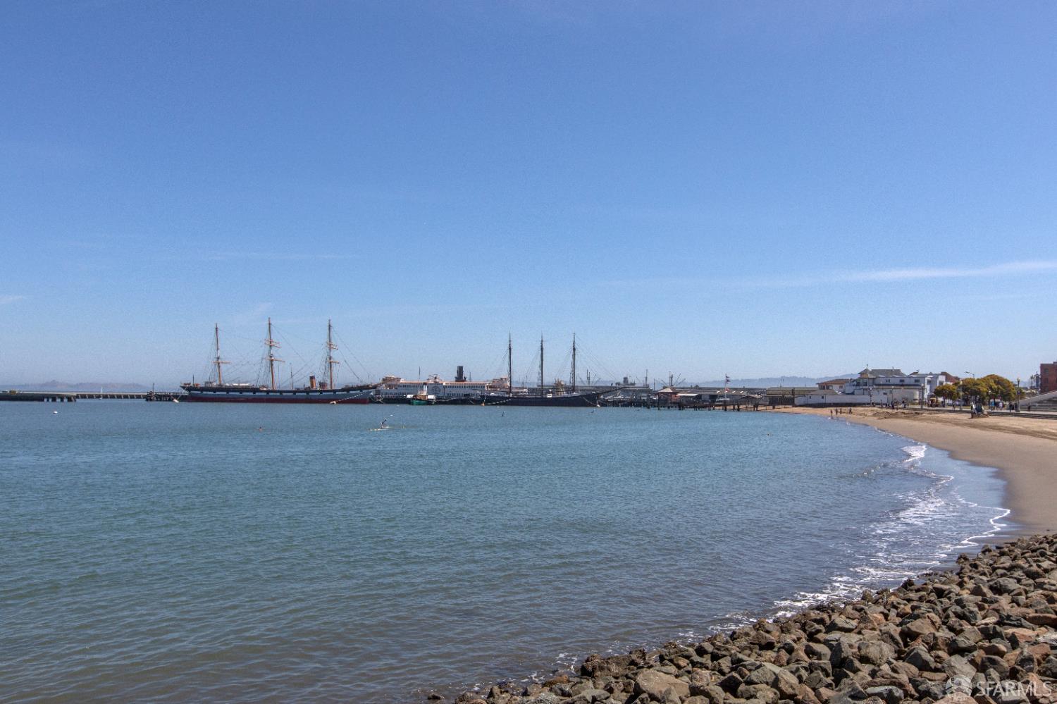 Photo #76: 426113864 Listing: Photo #76