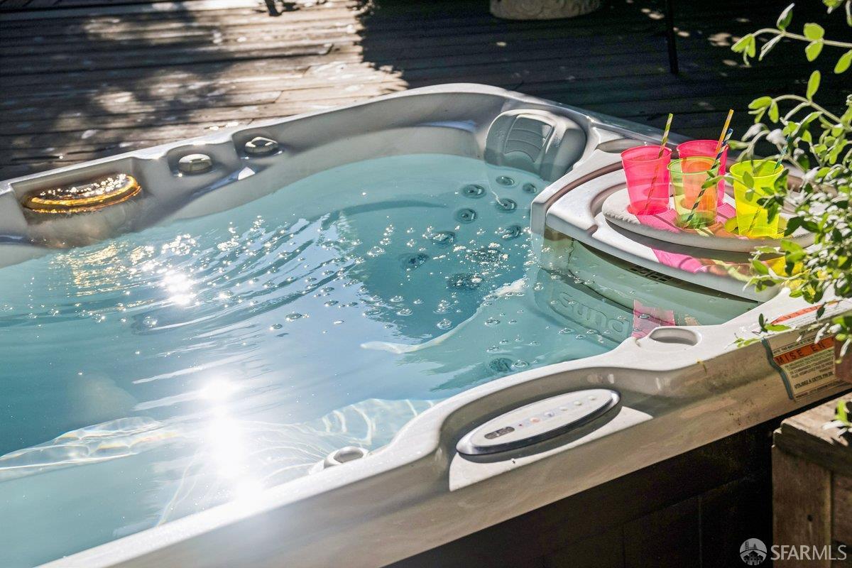 Detail Gallery Image 82 of 87 For 80 Diamond St, San Francisco,  CA 94114 - 3 Beds | 3 Baths