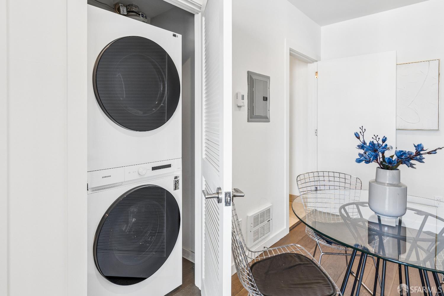 Photo #16: 426113465 Listing: Photo #16