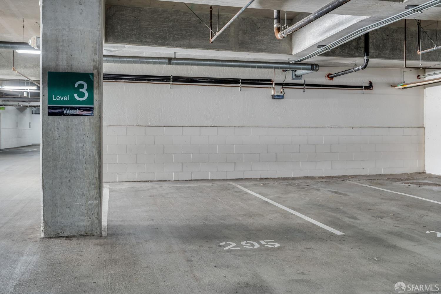 Photo #51: 426100759 Listing: Photo #51