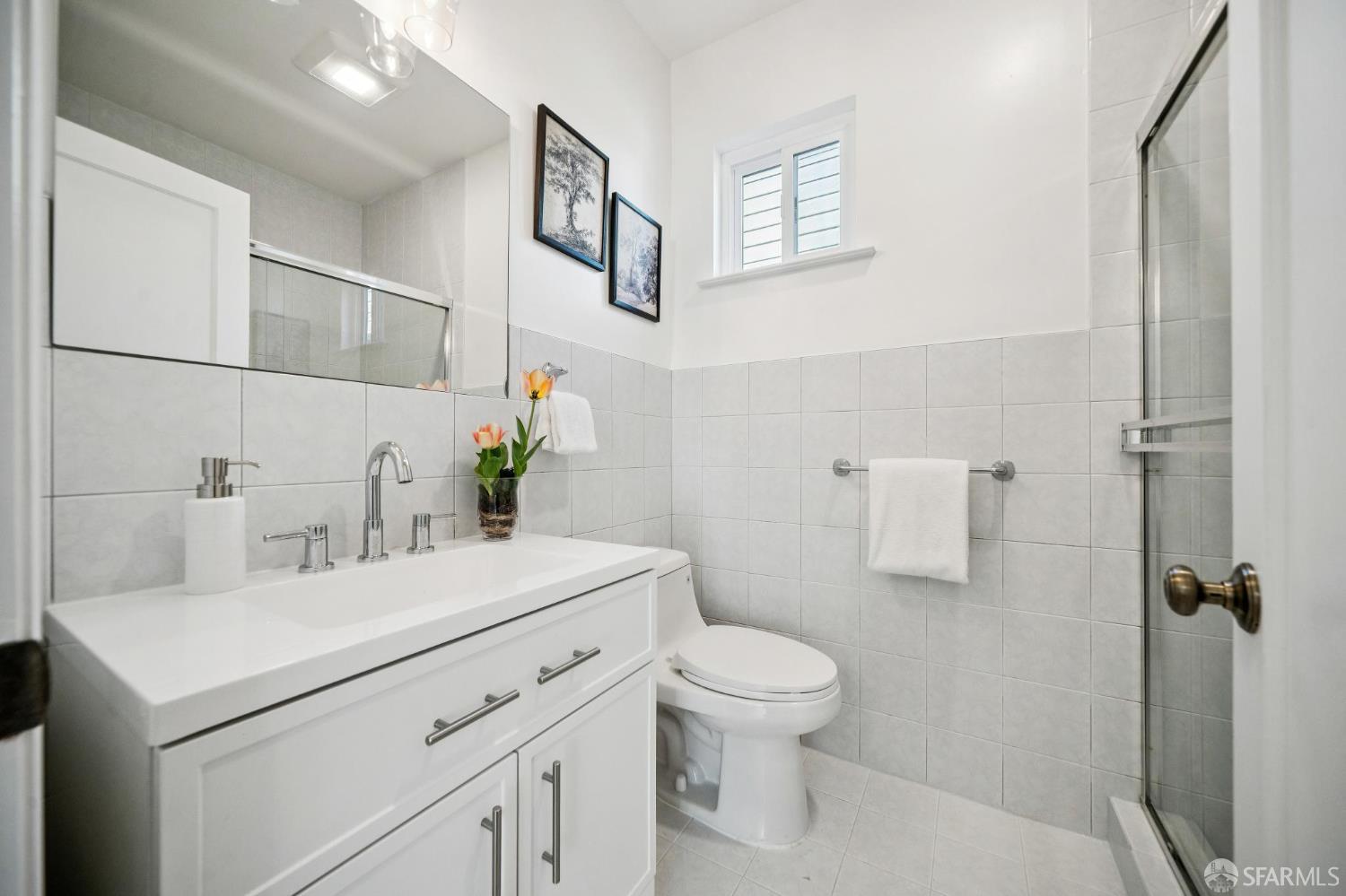 Detail Gallery Image 25 of 87 For 2518 25th Ave, San Francisco,  CA 94116 - 4 Beds | 4 Baths