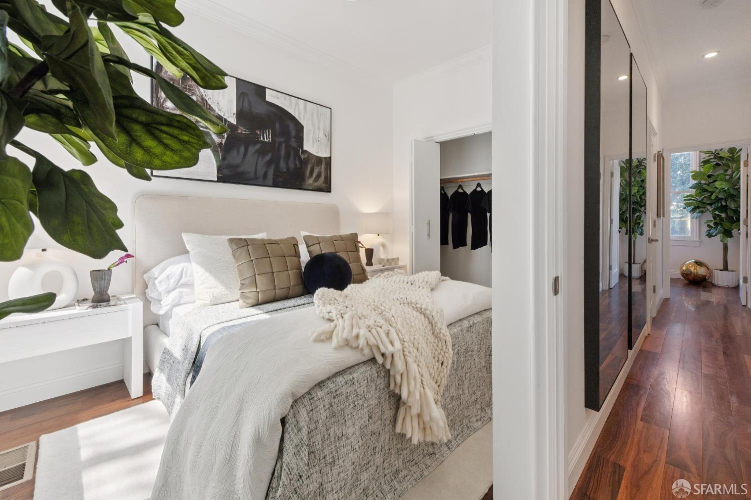 Photo #13: 426112188 Listing: Photo #13