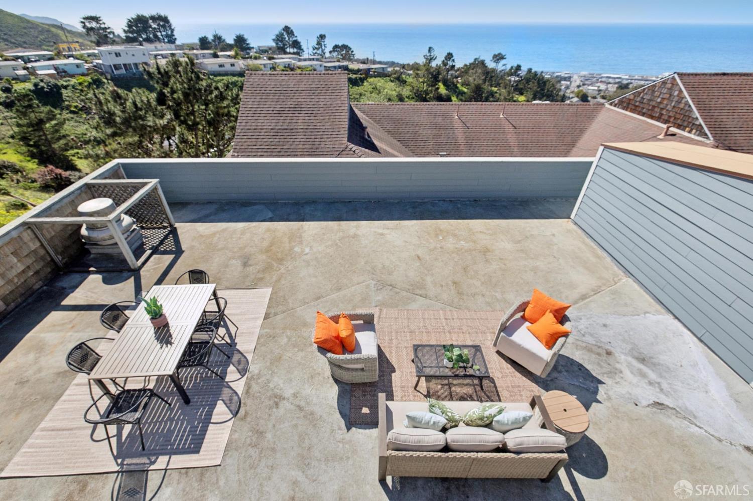 Detail Gallery Image 44 of 53 For 528 Monterey Rd, Pacifica,  CA 94044 - 3 Beds | 2/1 Baths