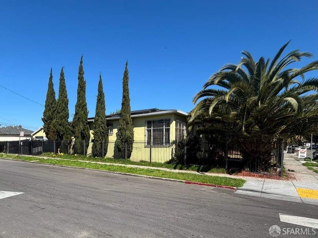 Search Homes for Rent