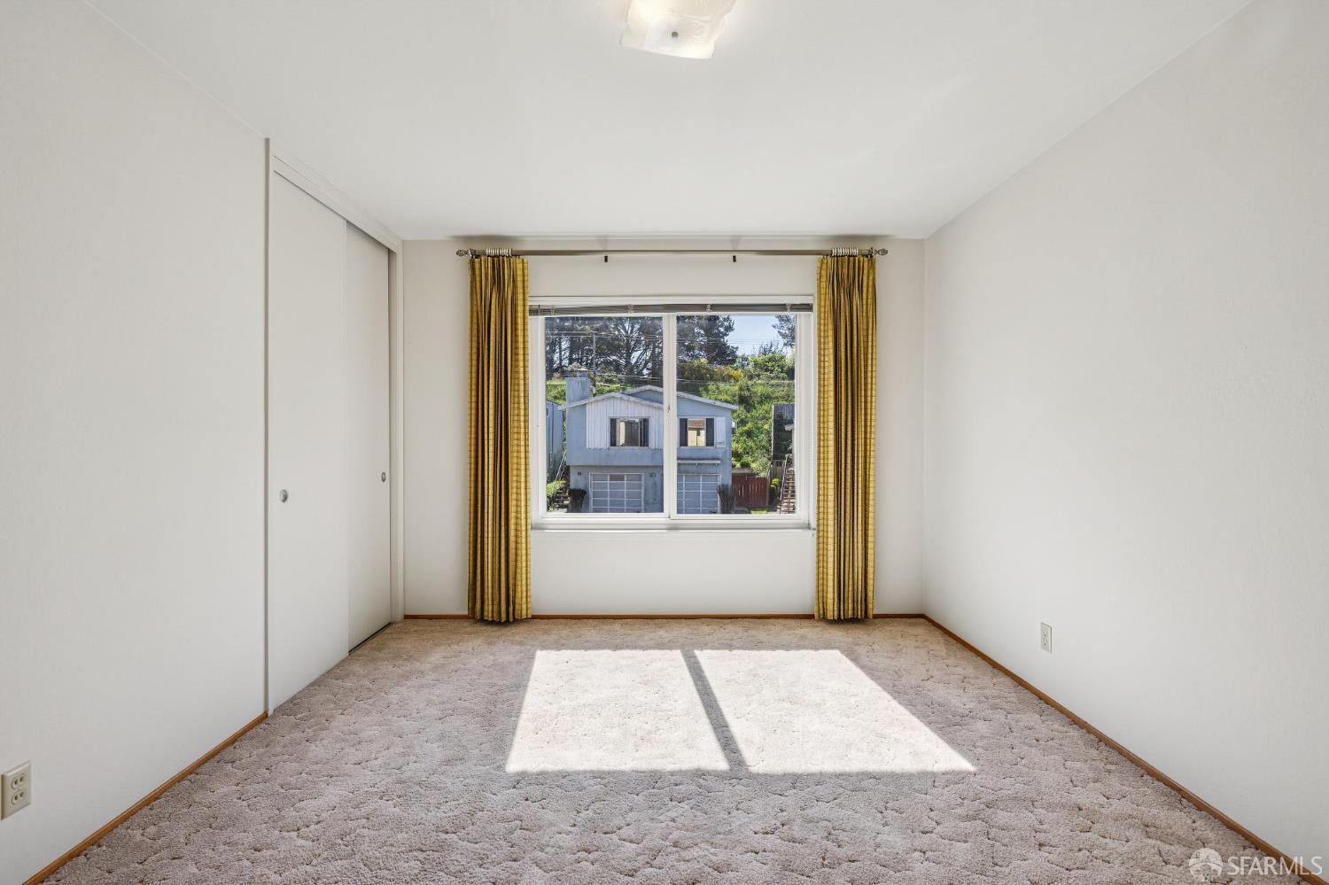 Detail Gallery Image 24 of 35 For 196 Alta Vista Way, Daly City,  CA 94014 - 2 Beds | 1 Baths