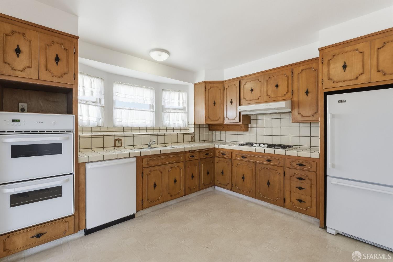 Detail Gallery Image 22 of 52 For 345 Felton St, San Francisco,  CA 94134 - 2 Beds | 1 Baths