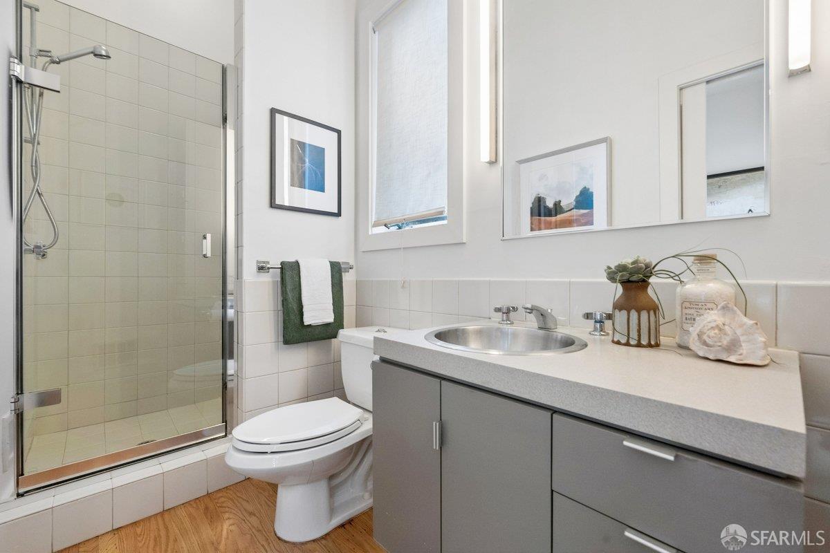 Detail Gallery Image 46 of 87 For 80 Diamond St, San Francisco,  CA 94114 - 3 Beds | 3 Baths