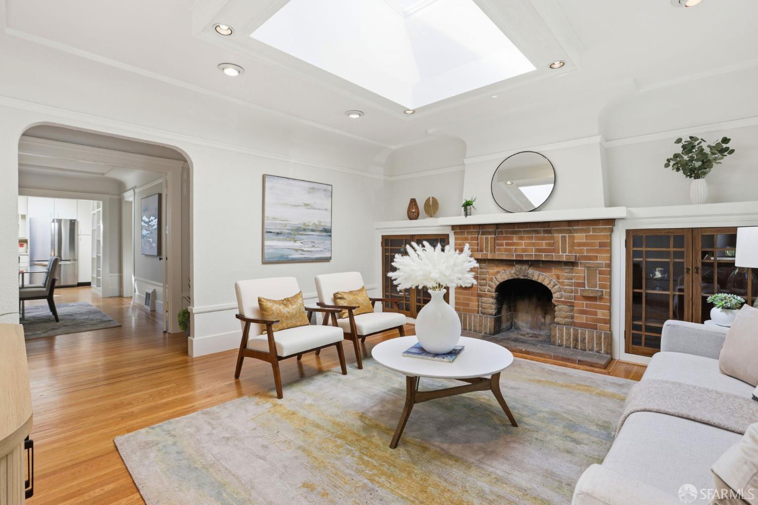 Detail Gallery Image 4 of 53 For 2455 25th Ave, San Francisco,  CA 94116 - 4 Beds | 2 Baths