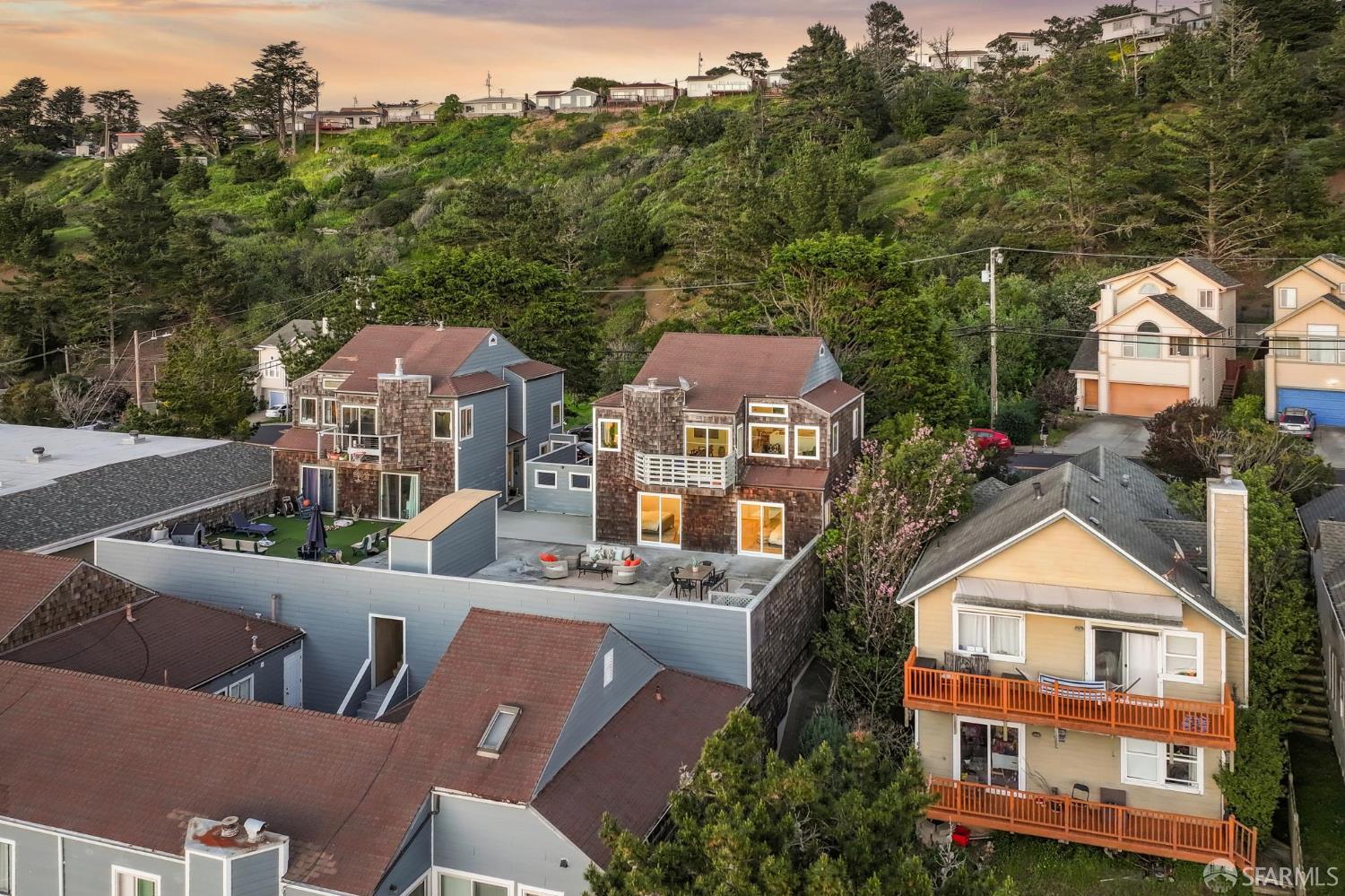 Detail Gallery Image 49 of 53 For 528 Monterey Rd, Pacifica,  CA 94044 - 3 Beds | 2/1 Baths