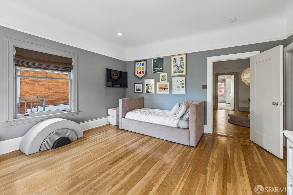 Detail Gallery Image 61 of 85 For 2196 Jackson St, San Francisco,  CA 94115 - 5 Beds | 4/1 Baths