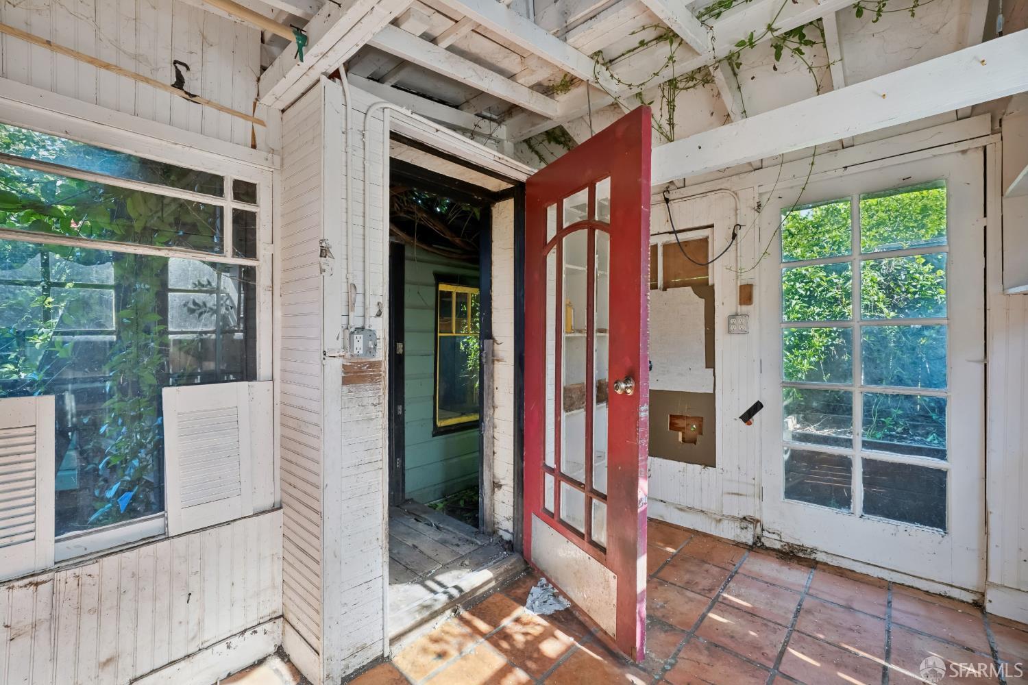 Detail Gallery Image 26 of 32 For 513 Athens St, San Francisco,  CA 94112 - 2 Beds | 1 Baths