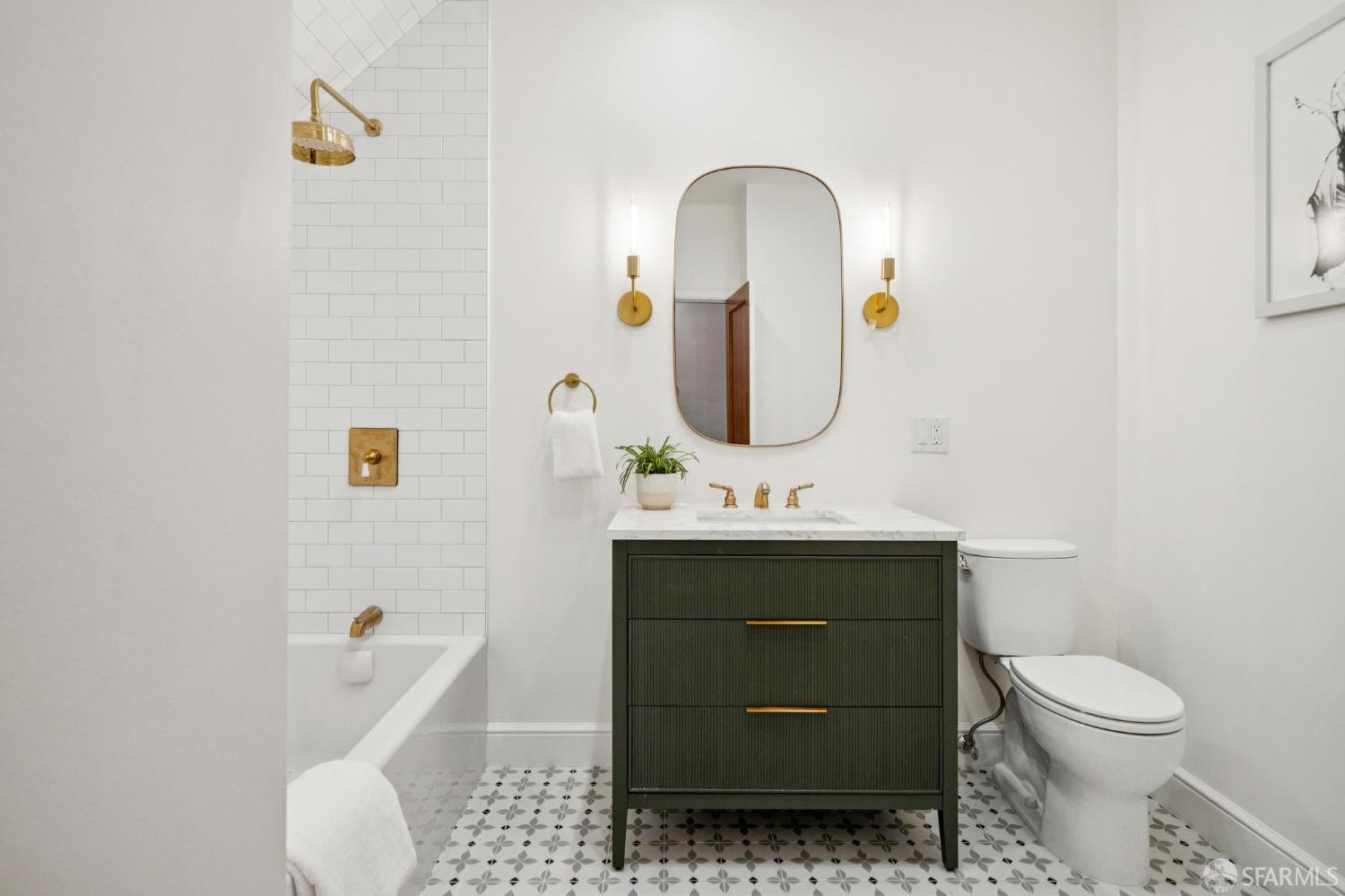 Detail Gallery Image 50 of 87 For 2518 25th Ave, San Francisco,  CA 94116 - 4 Beds | 4 Baths