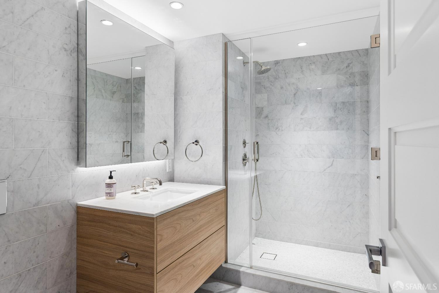 Detail Gallery Image 28 of 40 For 2121 Webster St #110,  San Francisco,  CA 94115 - 3 Beds | 4 Baths