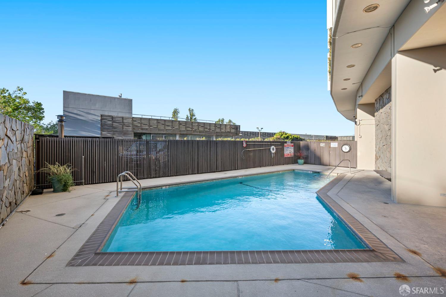 Photo #43: 426112495 Listing: Photo #43