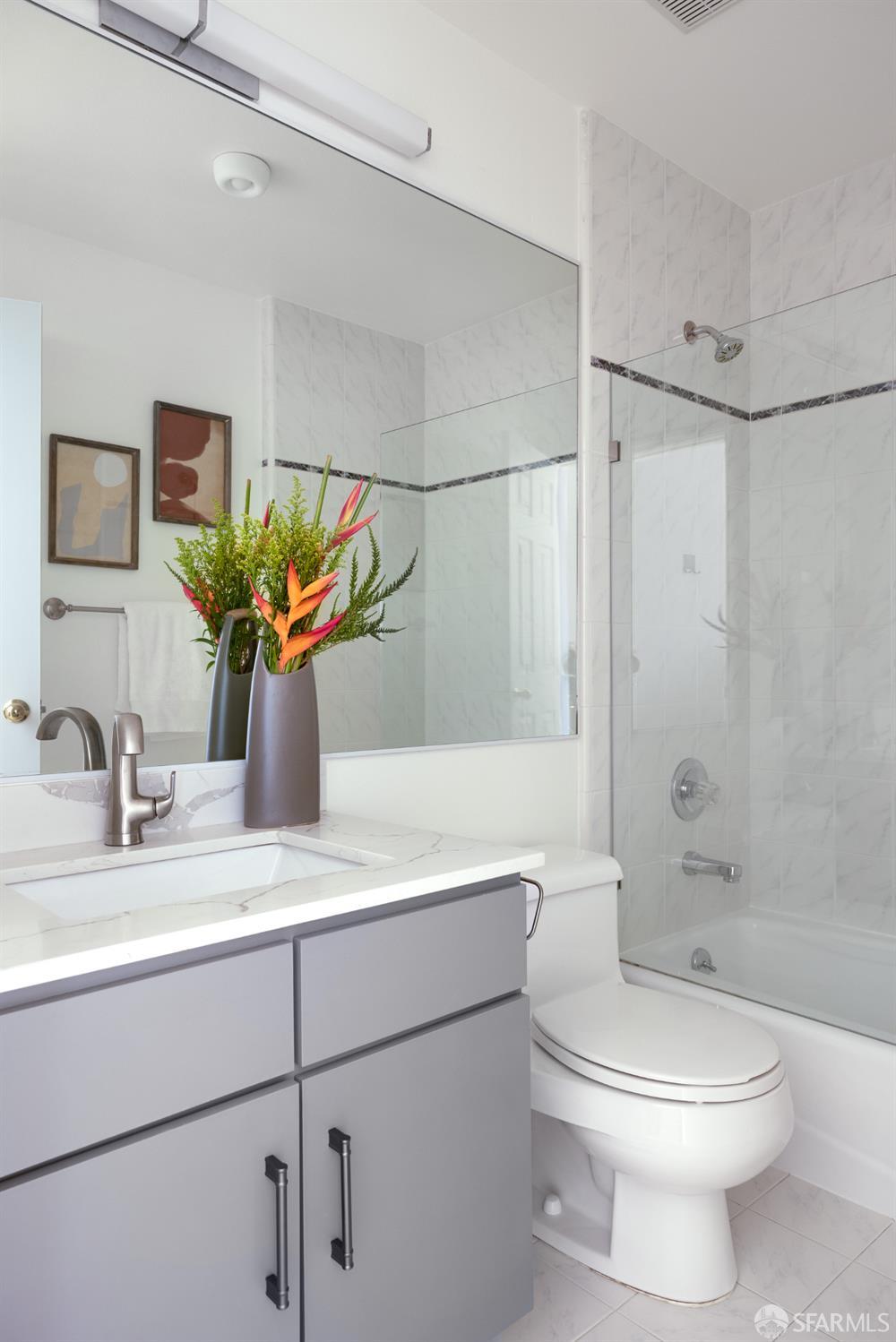 Photo #13: 426113853 Listing: Photo #13