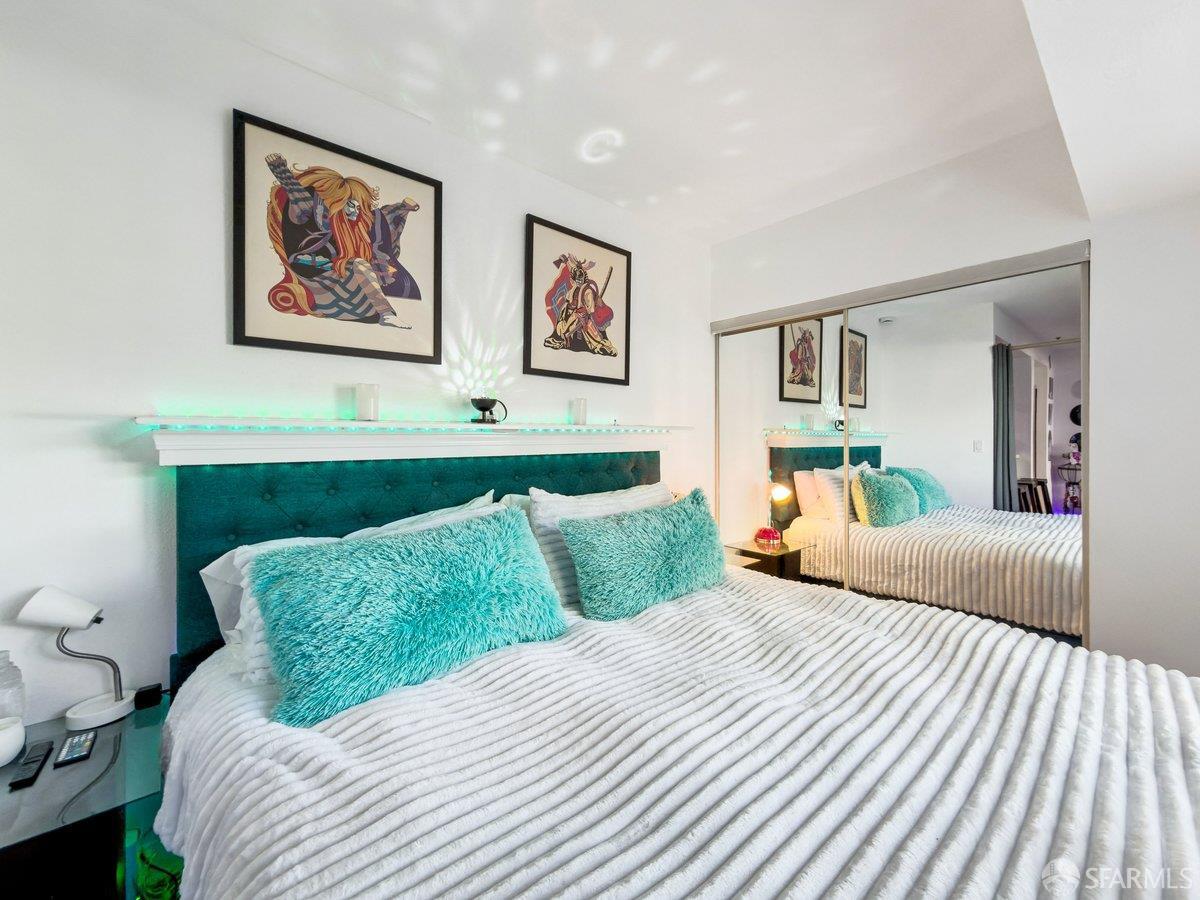 Photo #8: 426113802 Listing: Photo #8