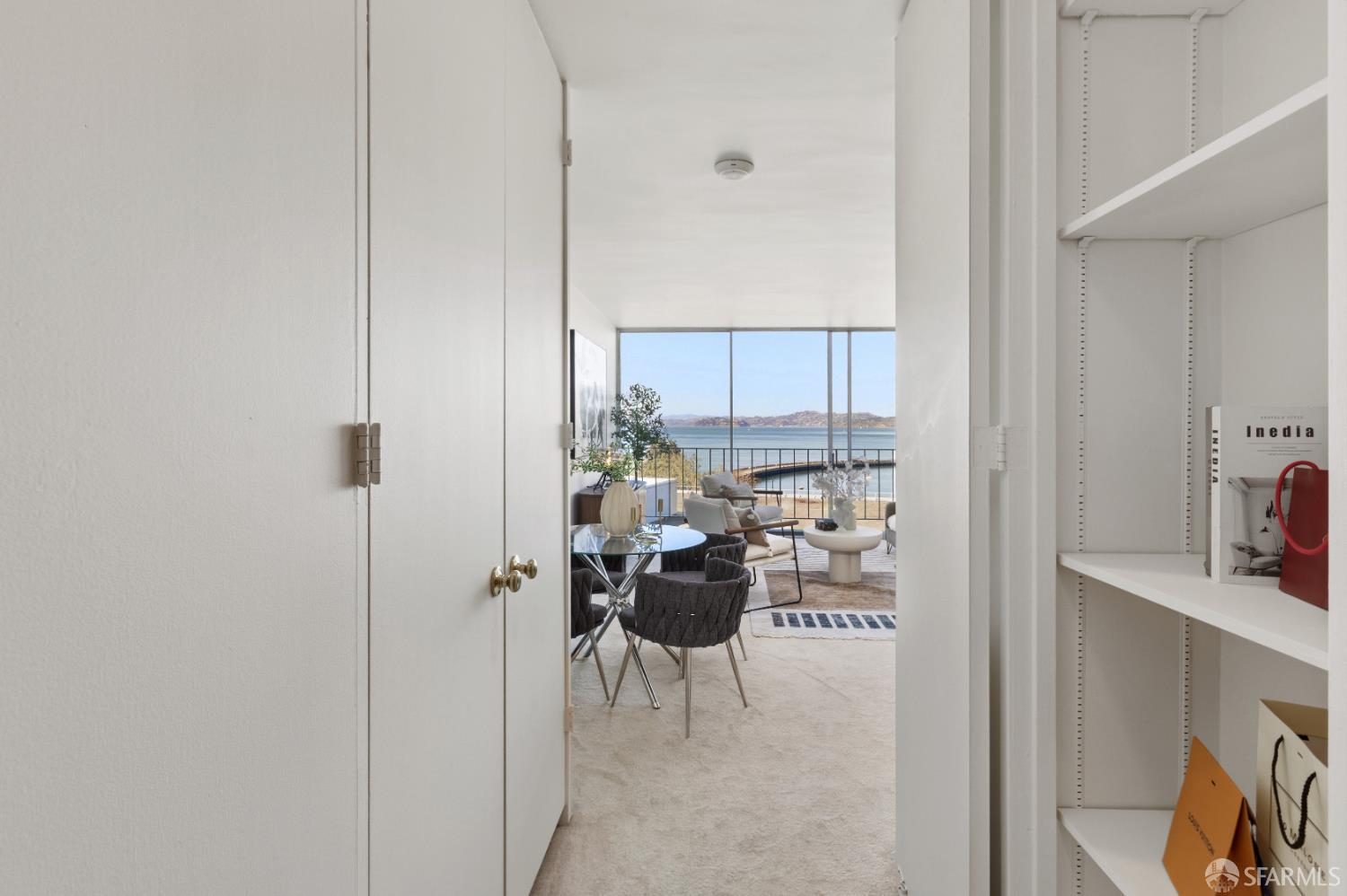 Photo #3: 426113864 Listing: Photo #3