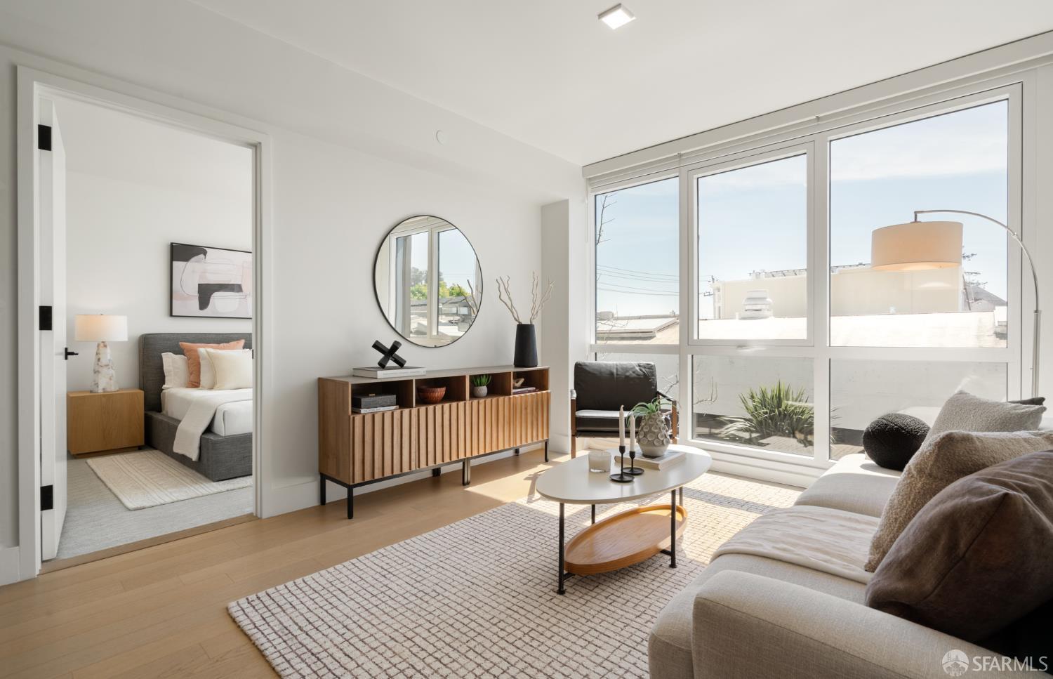 Photo #2: 426114062 Listing: Photo #2