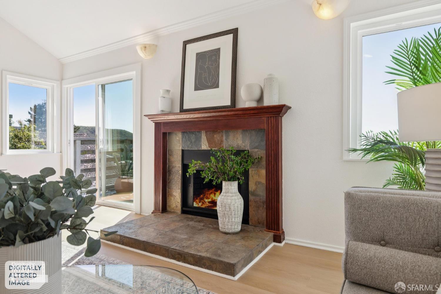 Detail Gallery Image 11 of 53 For 528 Monterey Rd, Pacifica,  CA 94044 - 3 Beds | 2/1 Baths