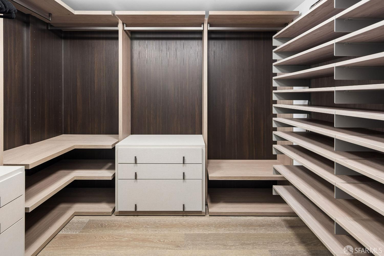 Detail Gallery Image 25 of 40 For 2121 Webster St #110,  San Francisco,  CA 94115 - 3 Beds | 4 Baths