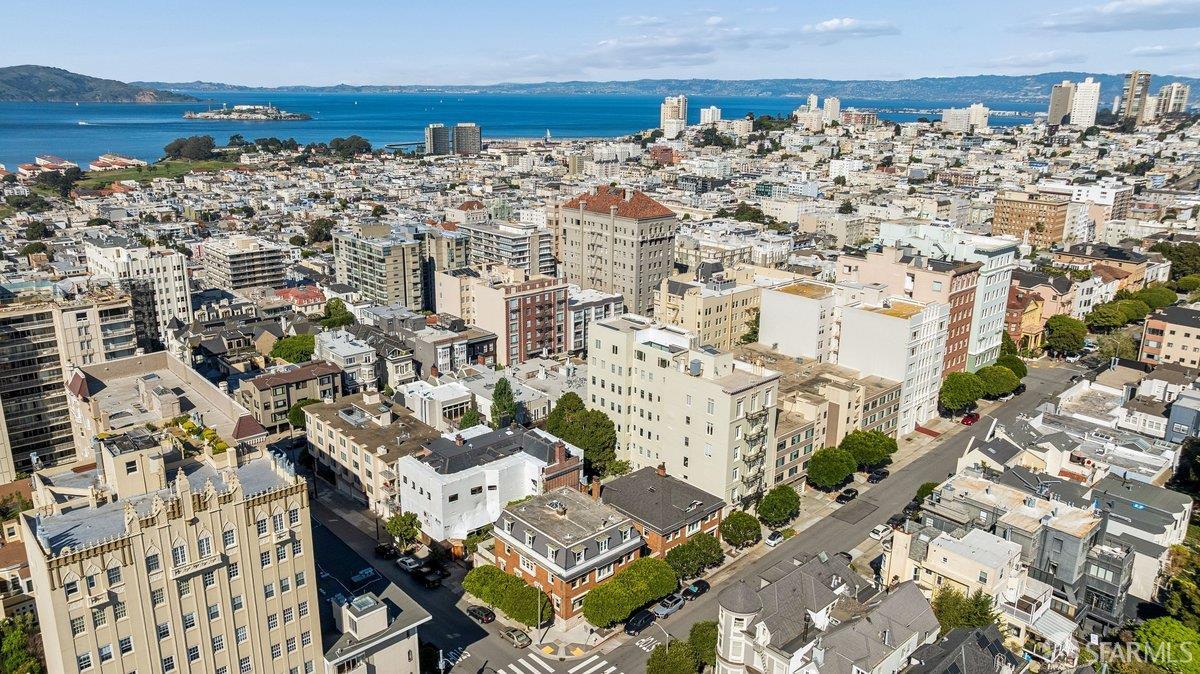 Detail Gallery Image 80 of 85 For 2196 Jackson St, San Francisco,  CA 94115 - 5 Beds | 4/1 Baths