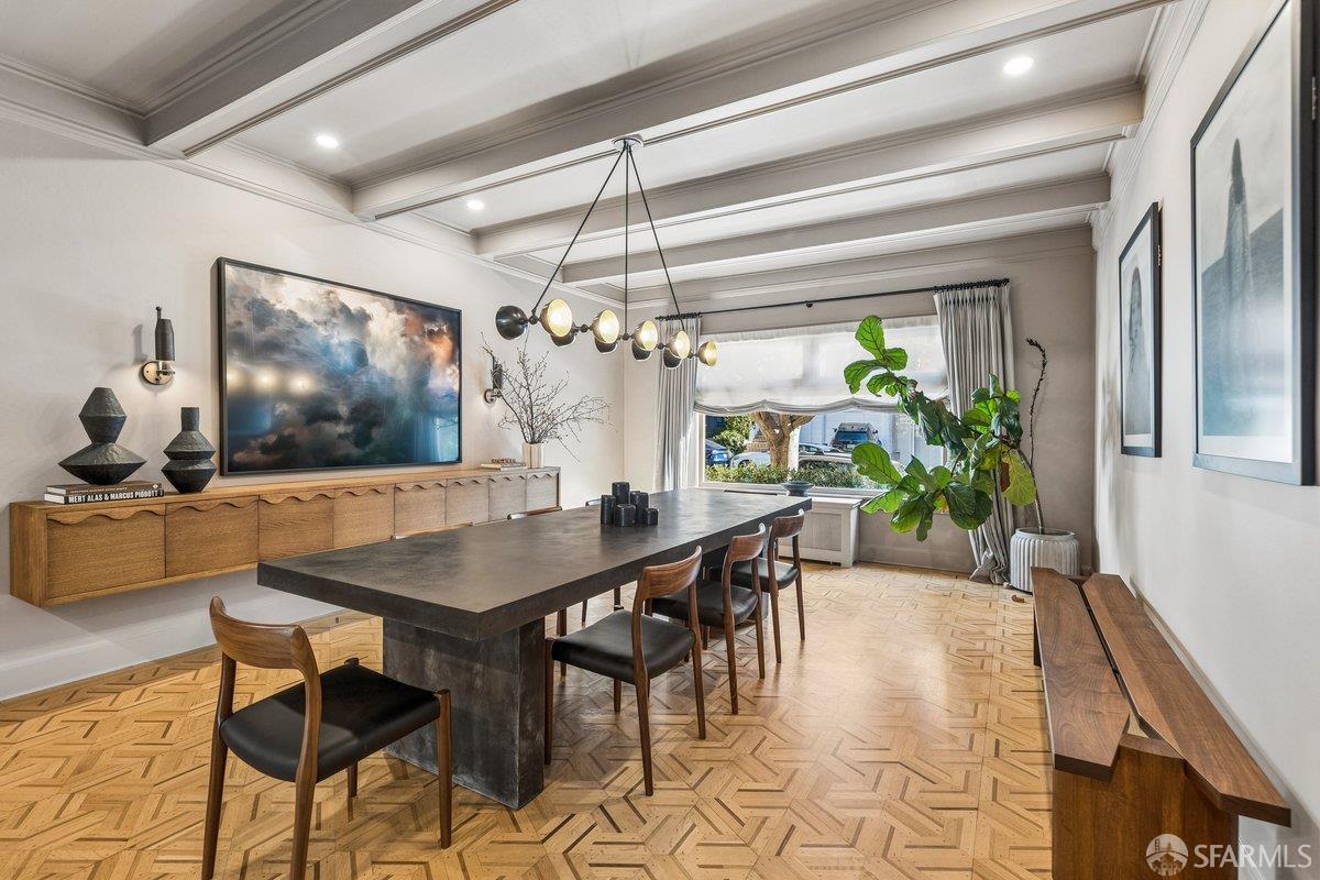 Detail Gallery Image 12 of 85 For 2196 Jackson St, San Francisco,  CA 94115 - 5 Beds | 4/1 Baths