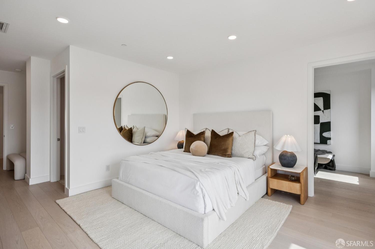 Photo #17: 426113949 Listing: Photo #17