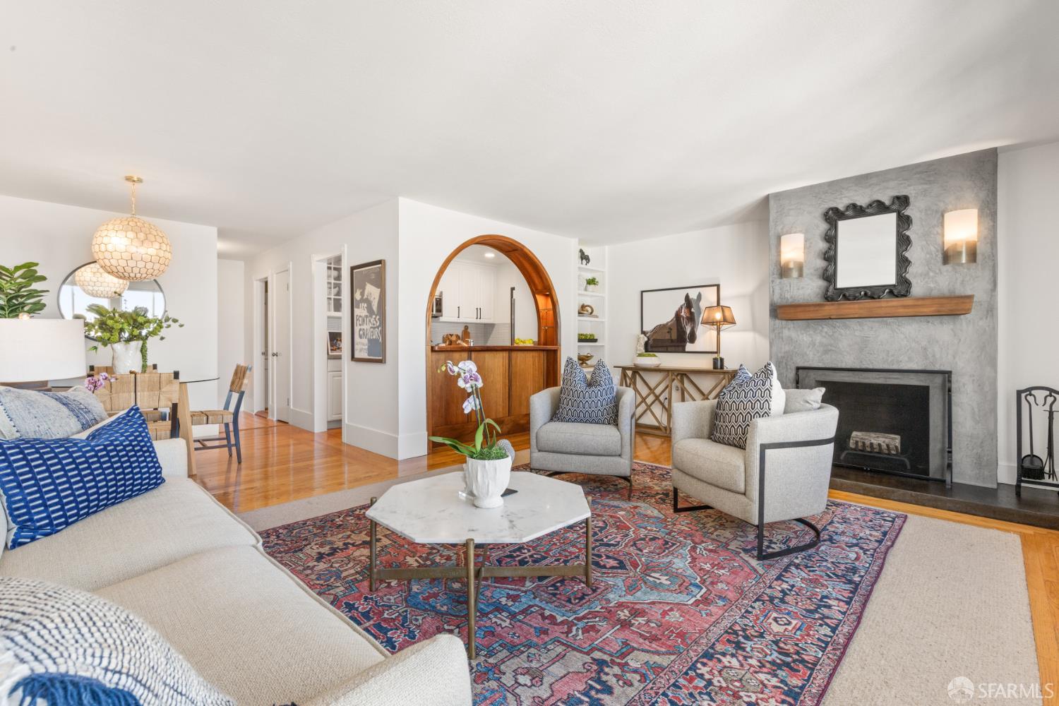 Photo #6: 426108101 Listing: Photo #6