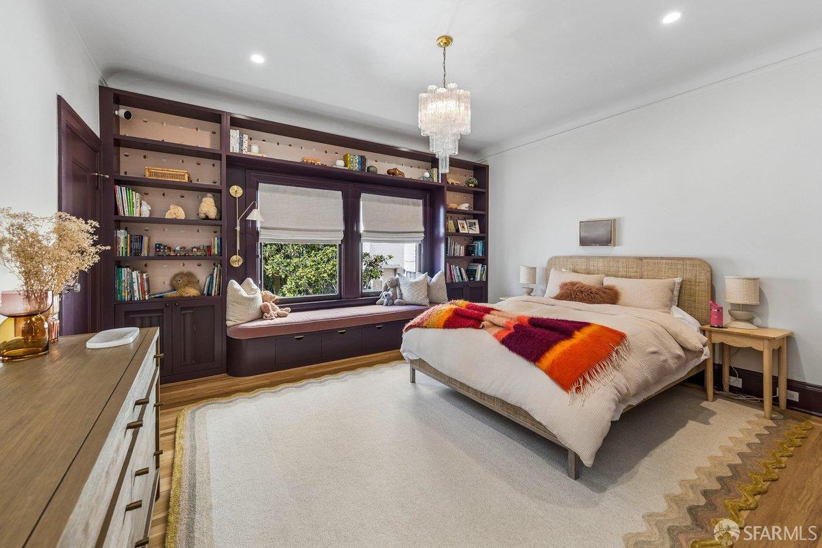 Detail Gallery Image 56 of 85 For 2196 Jackson St, San Francisco,  CA 94115 - 5 Beds | 4/1 Baths