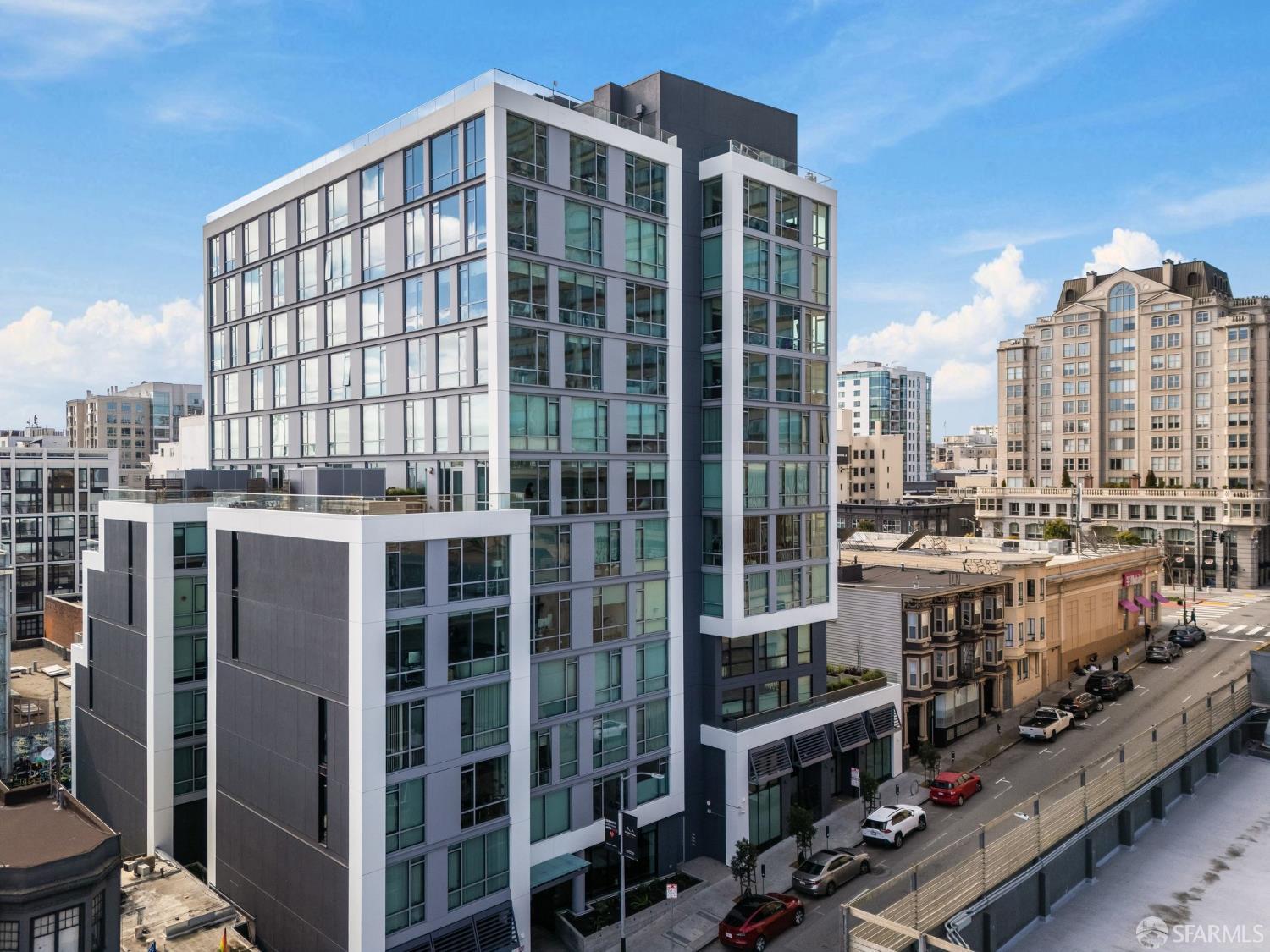 Photo #24: 426113997 Listing: Photo #24