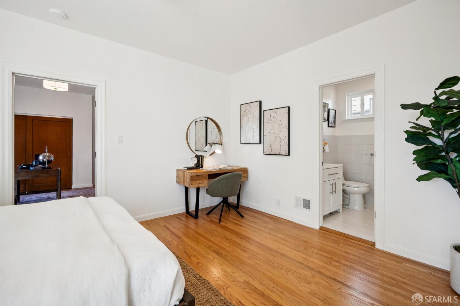 Detail Gallery Image 24 of 87 For 2518 25th Ave, San Francisco,  CA 94116 - 4 Beds | 4 Baths