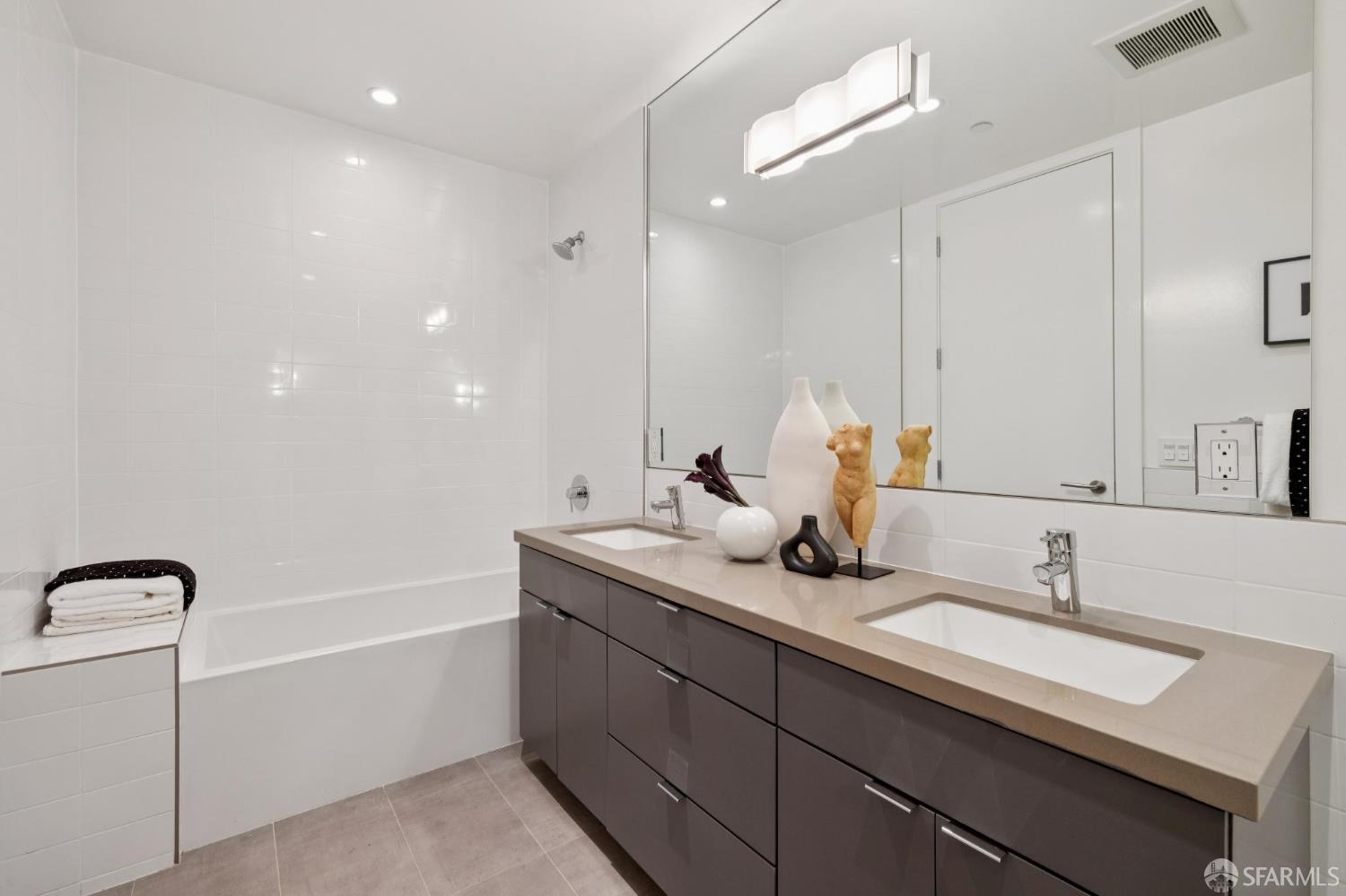 Photo #45: 426113923 Listing: Photo #45