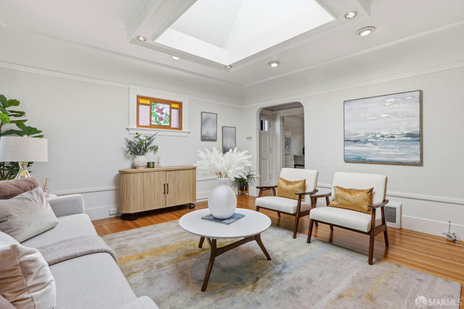 Detail Gallery Image 5 of 53 For 2455 25th Ave, San Francisco,  CA 94116 - 4 Beds | 2 Baths