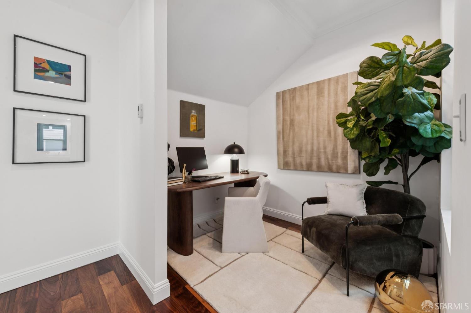 Photo #12: 426112188 Listing: Photo #12