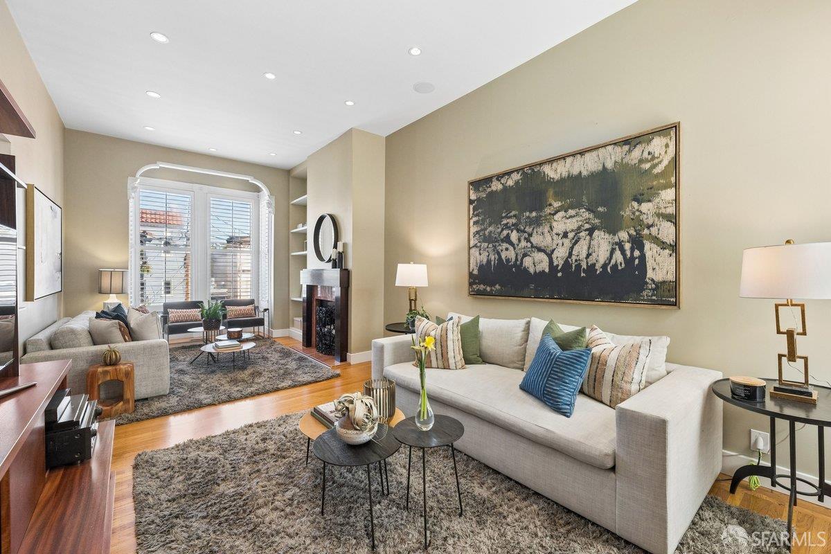 Detail Gallery Image 21 of 87 For 80 Diamond St, San Francisco,  CA 94114 - 3 Beds | 3 Baths