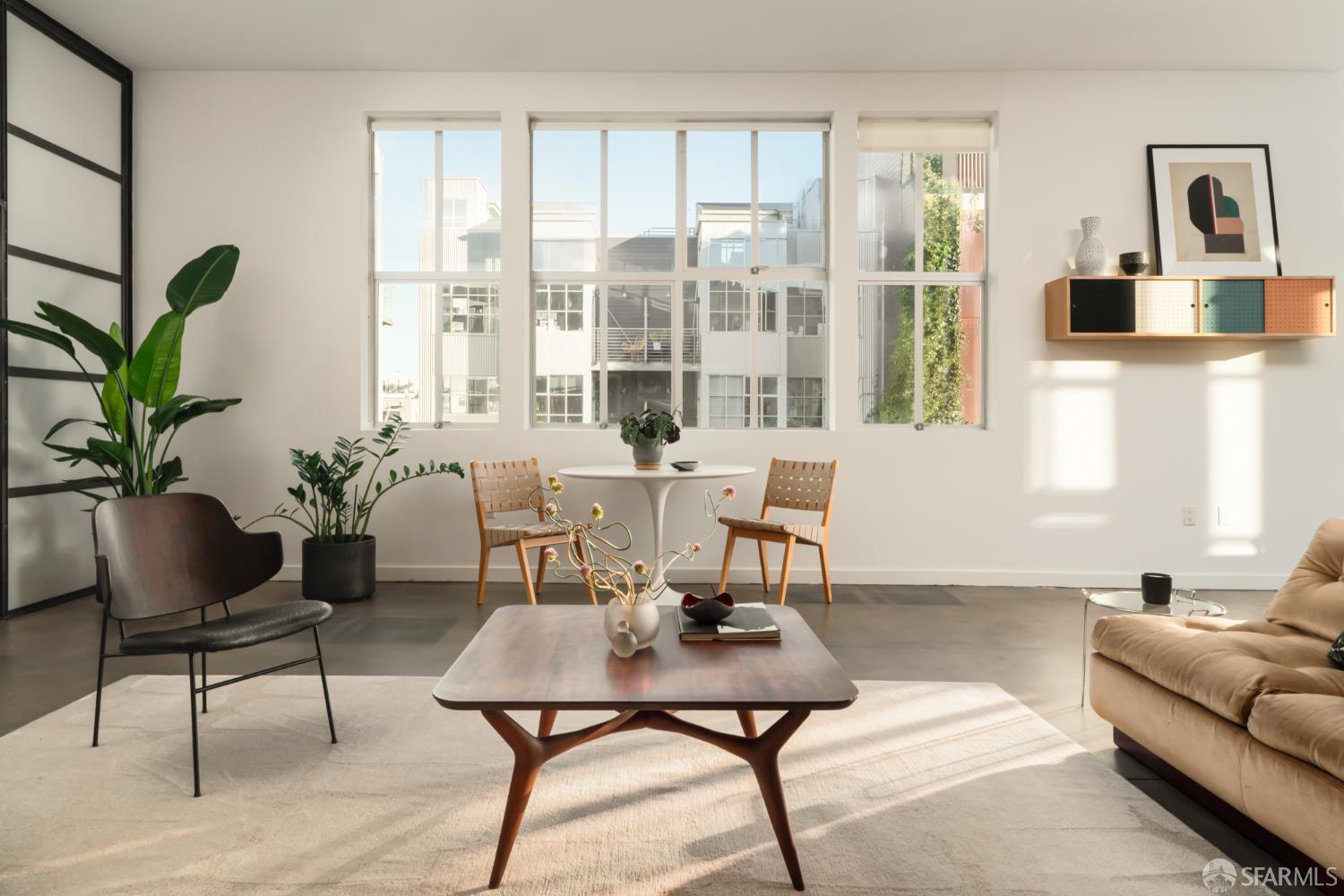 Photo #4: 426114069 Listing: Photo #4