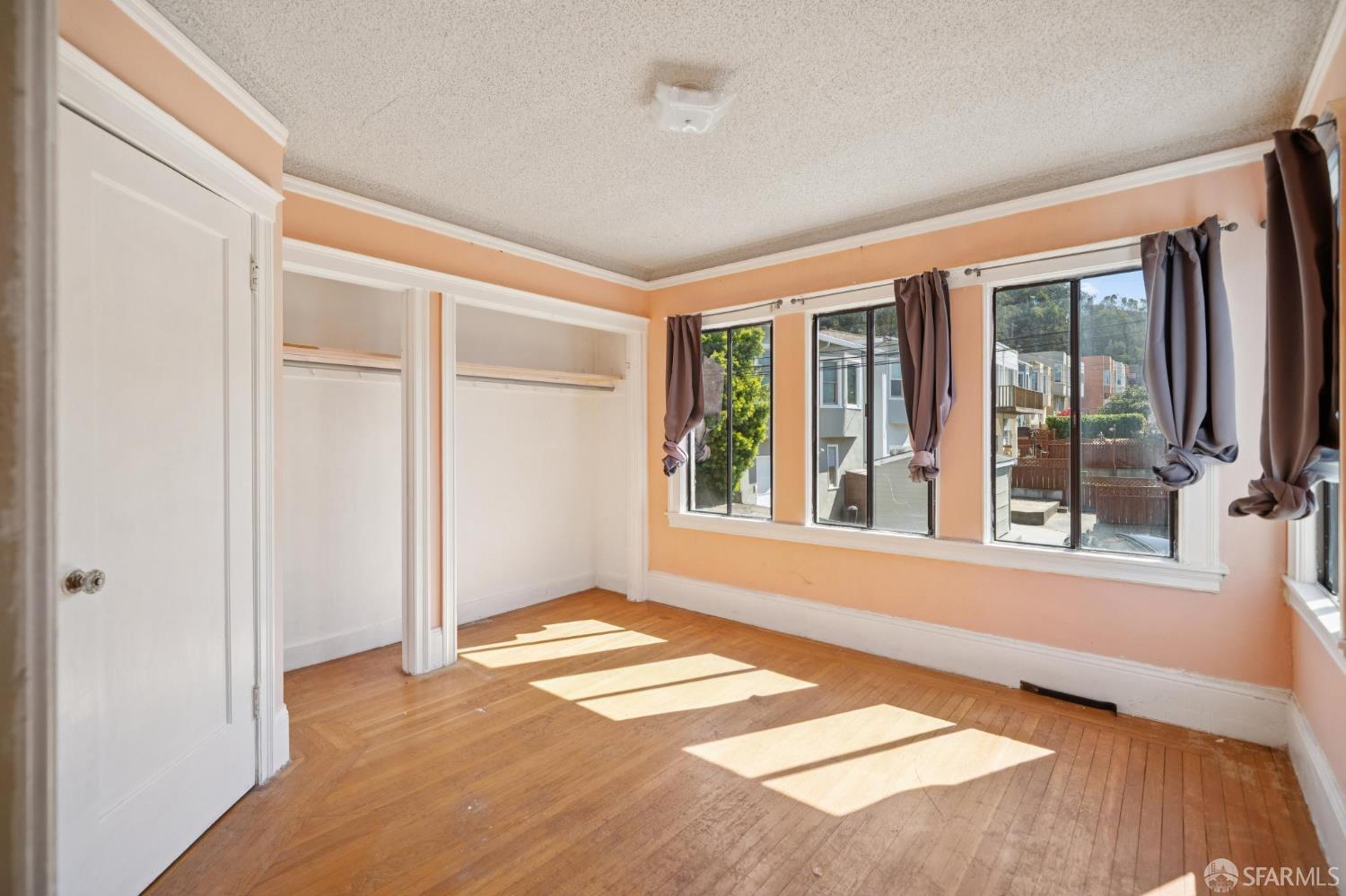 Detail Gallery Image 13 of 20 For 25 Claremont Blvd, San Francisco,  CA 94127 - 2 Beds | 1/1 Baths