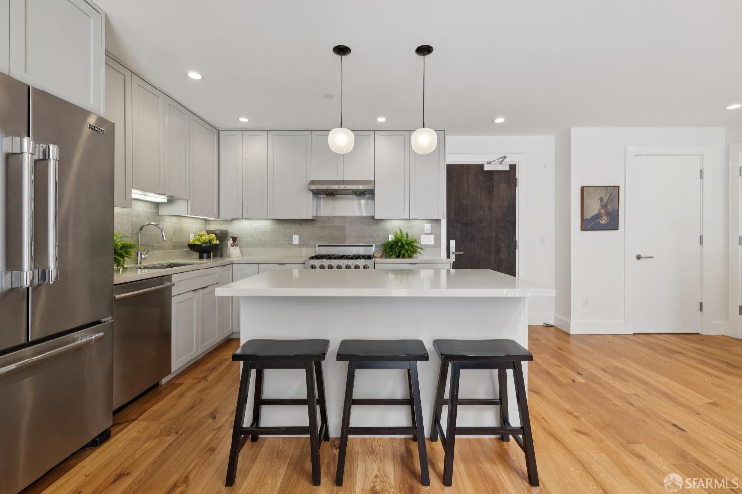 Photo #10: 426113923 Listing: Photo #10