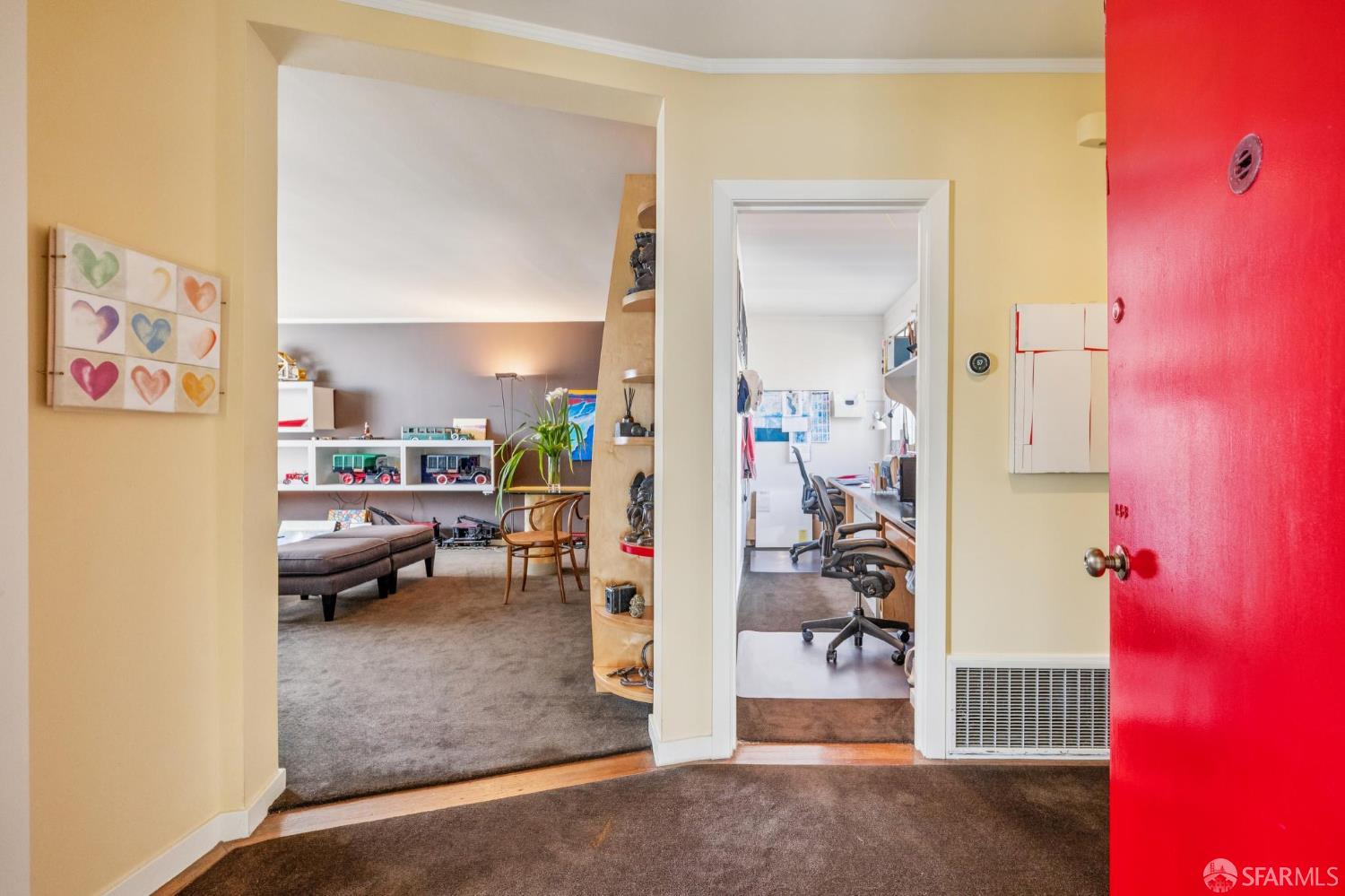 Detail Gallery Image 5 of 21 For 148 Beaumont Ave, San Francisco,  CA 94118 - 2 Beds | 1 Baths