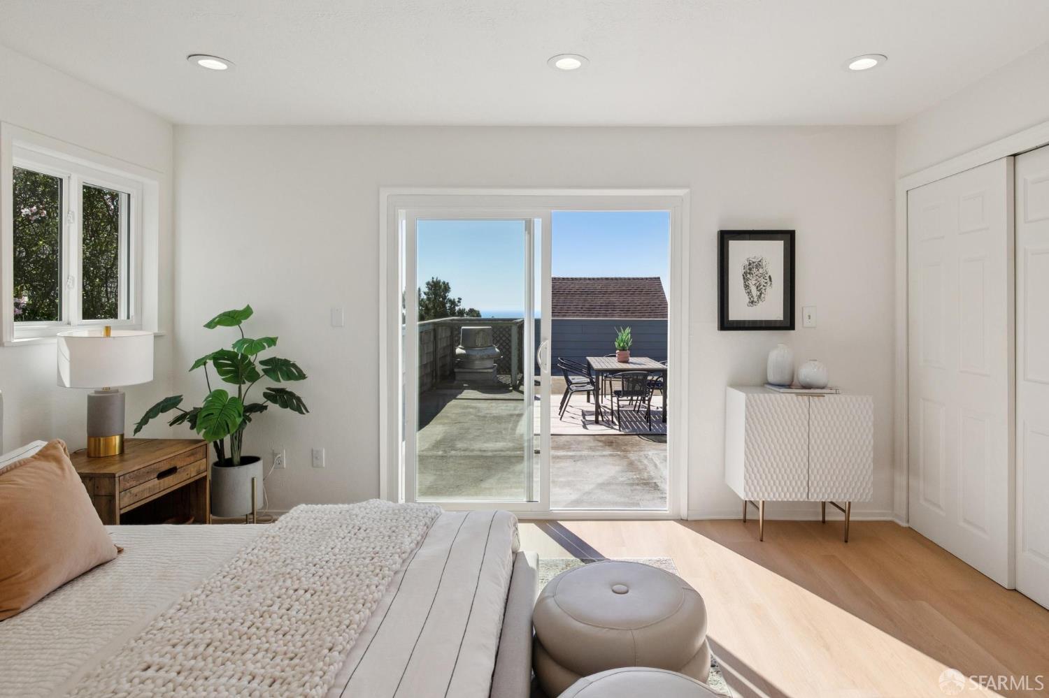 Detail Gallery Image 27 of 53 For 528 Monterey Rd, Pacifica,  CA 94044 - 3 Beds | 2/1 Baths