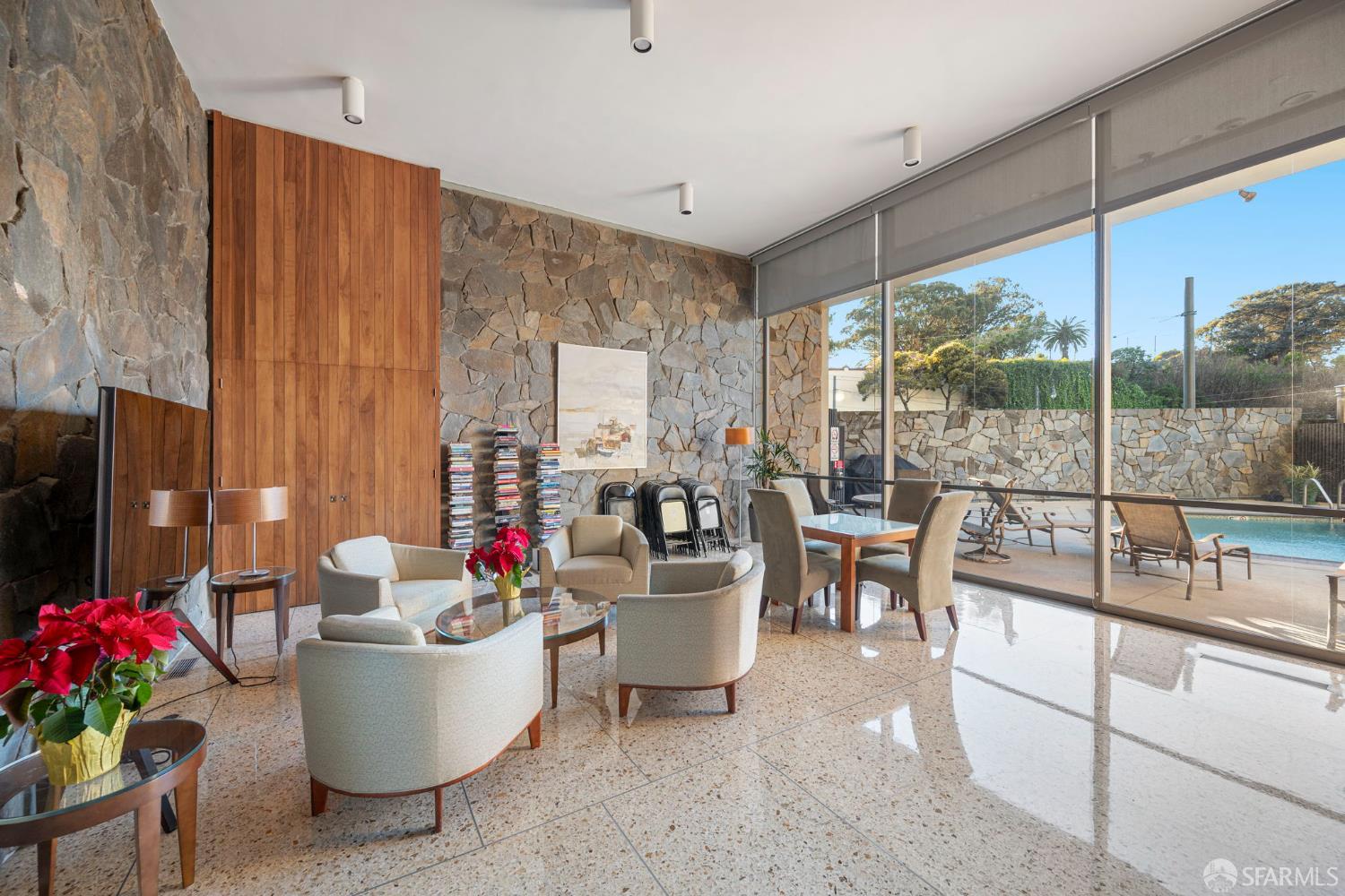 Photo #31: 426112463 Listing: Photo #31