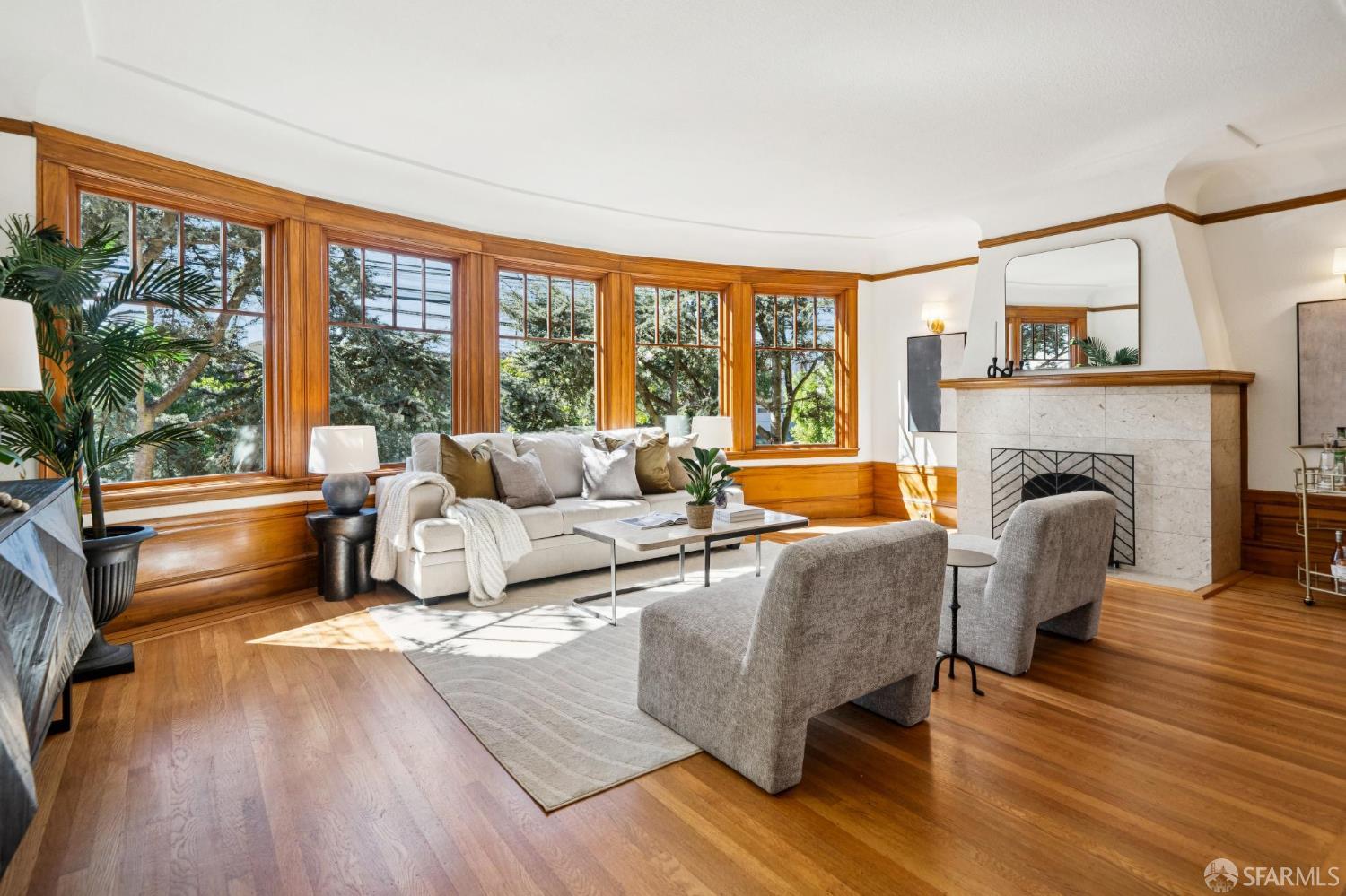 Detail Gallery Image 7 of 87 For 2518 25th Ave, San Francisco,  CA 94116 - 4 Beds | 4 Baths