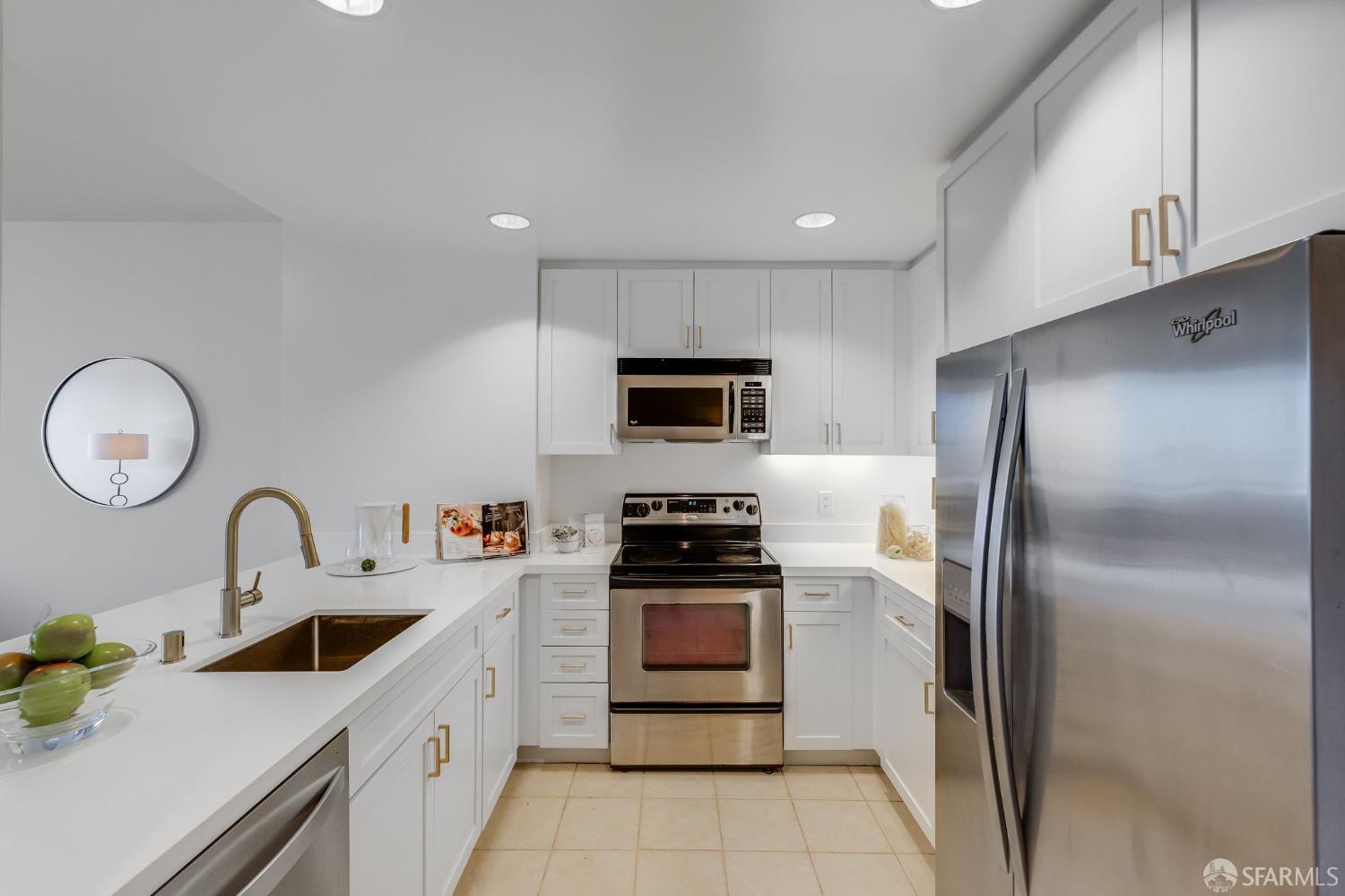 Photo #15: 426100759 Listing: Photo #15