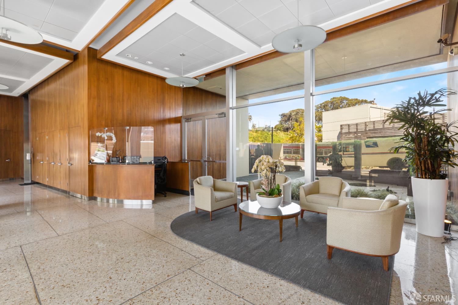 Photo #2: 426113864 Listing: Photo #2