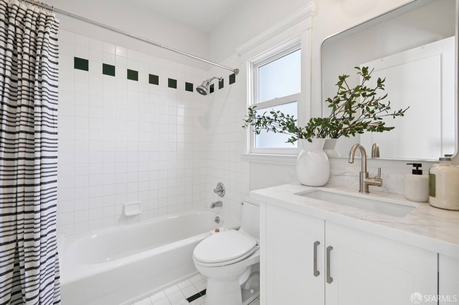 Photo #46: 426112859 Listing: Photo #46