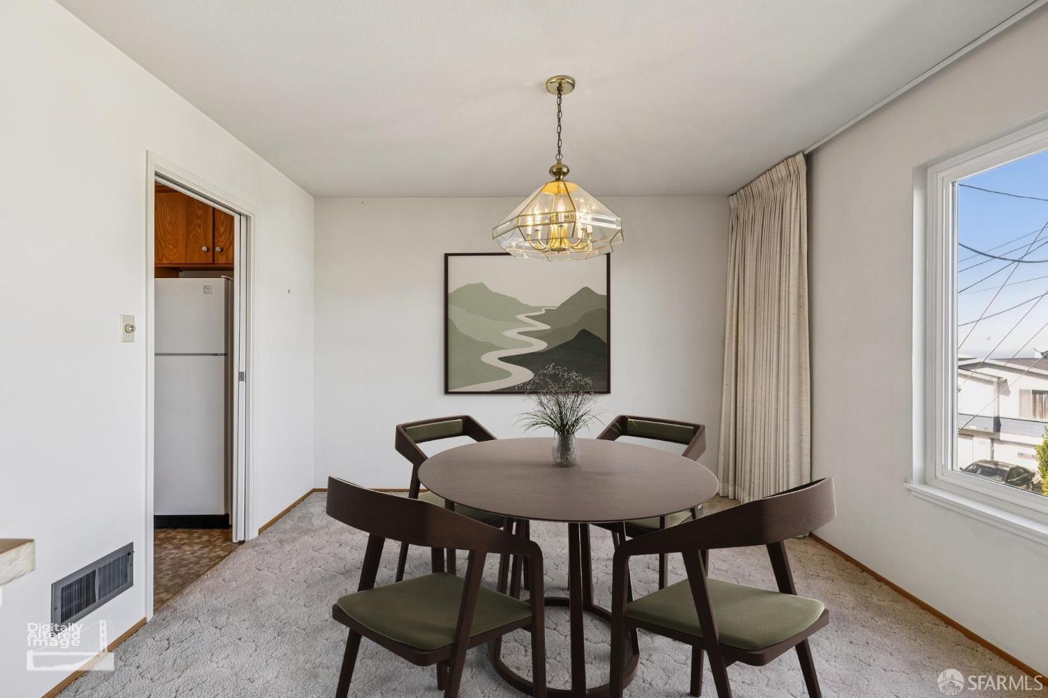 Detail Gallery Image 7 of 35 For 196 Alta Vista Way, Daly City,  CA 94014 - 2 Beds | 1 Baths